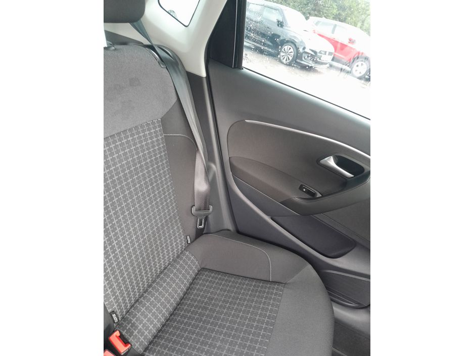 2015 Volkswagen Polo