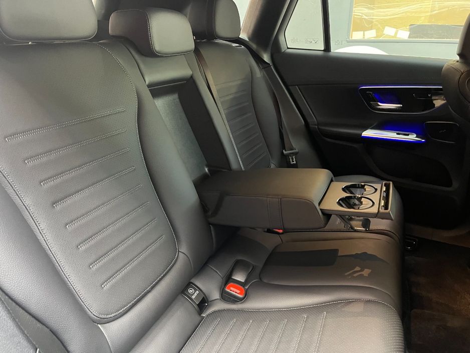 2025 Mercedes-Benz GLC Class