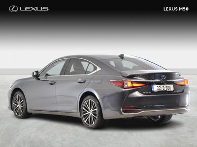 2022 Lexus ES 300h