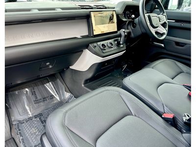 2025 Land Rover Defender