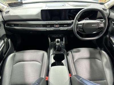 2026 Kia K4