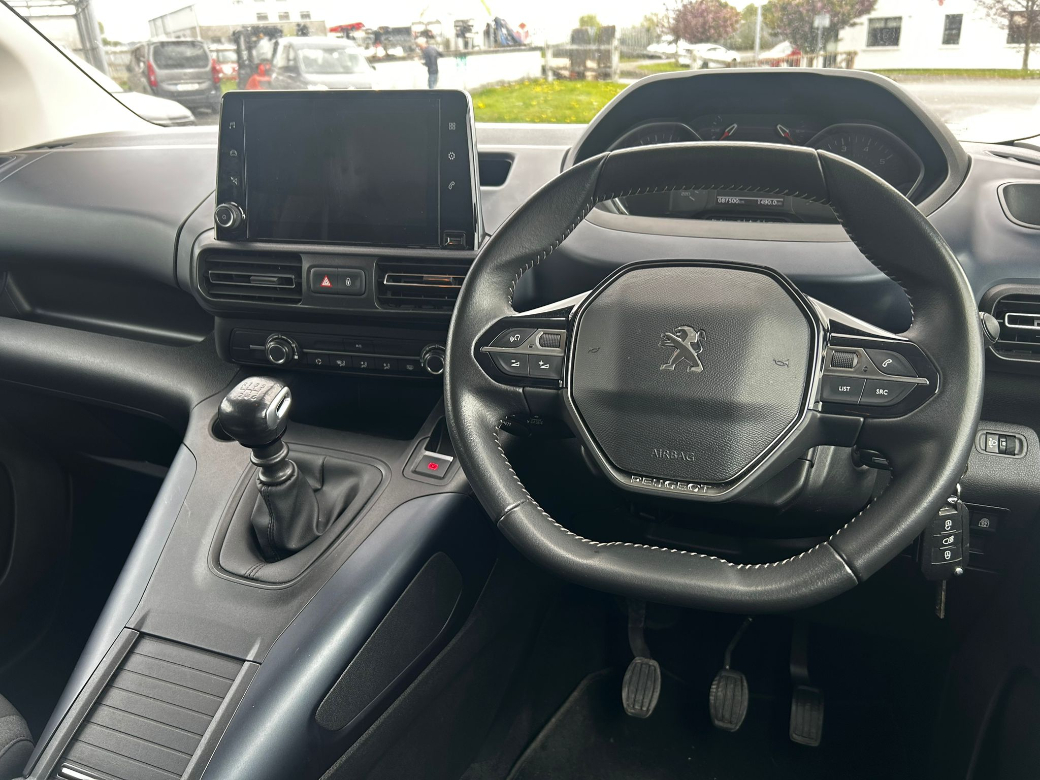 2022 Peugeot Rifter