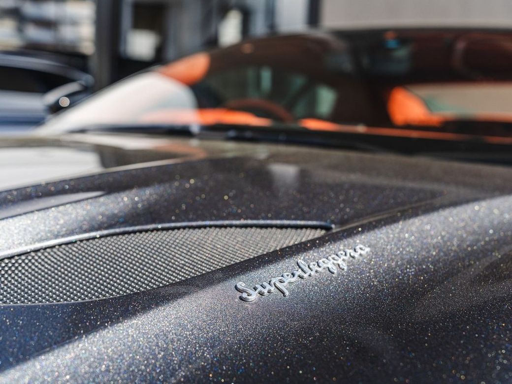 2018 Aston Martin DBS
