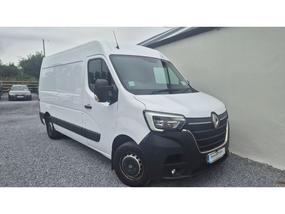 2020 Renault Master