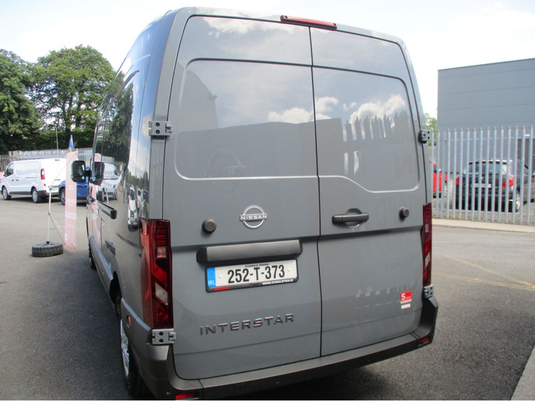 2025 Nissan Interstar