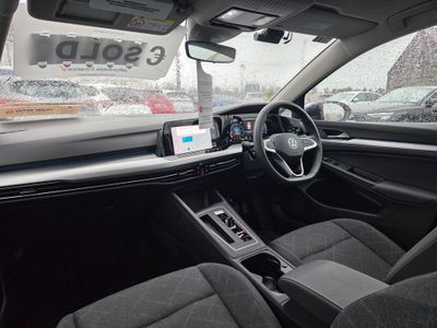 2024 Volkswagen Golf