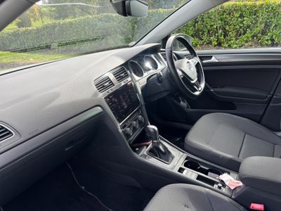2017 Volkswagen Golf