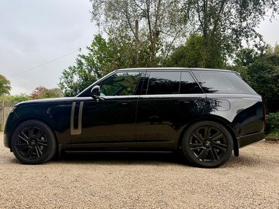 2025 Land Rover Range Rover