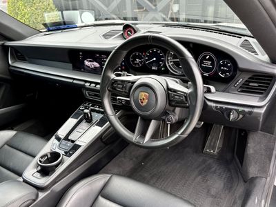 2022 Porsche 911