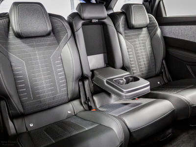 2025 Peugeot 5008