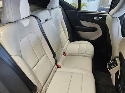 2020 Volvo XC40