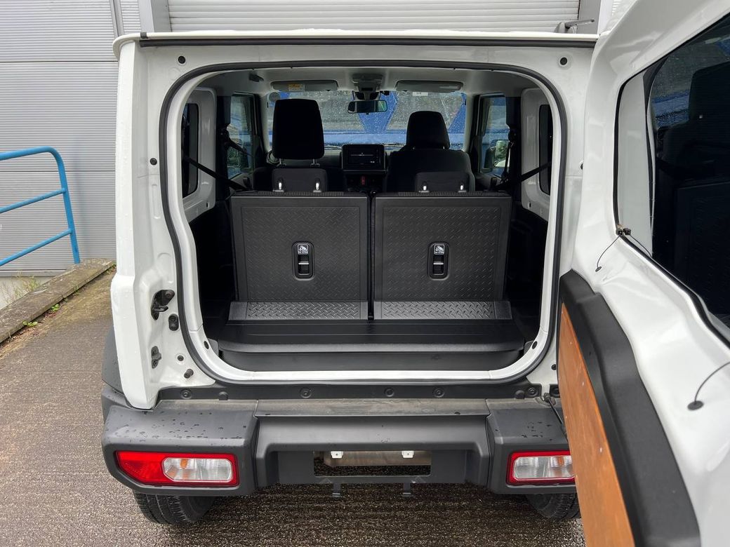2022 Suzuki Jimny