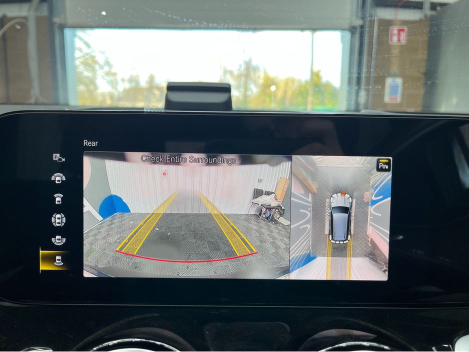 2023 Mercedes-Benz EQB