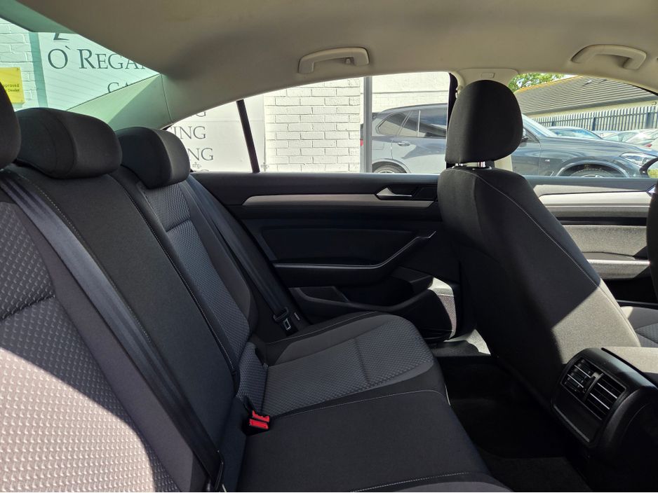 2015 Volkswagen Passat