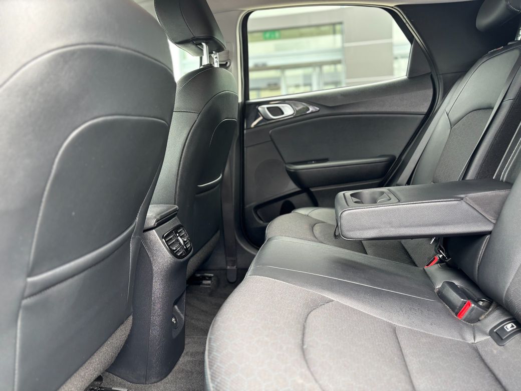 2023 Kia XCeed