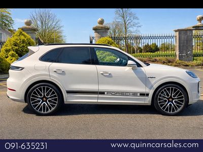 2024 Porsche Cayenne