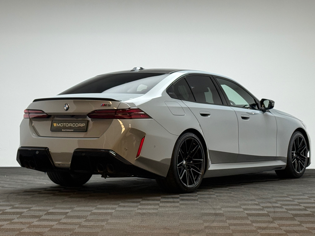 2026 BMW M5