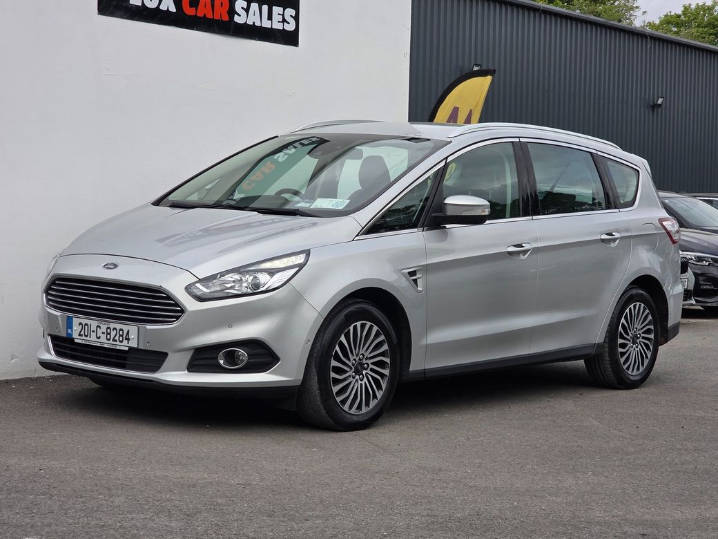 2020 Ford S-Max