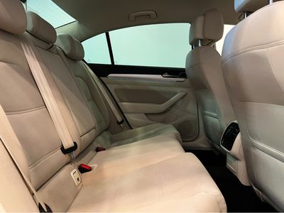 2019 Volkswagen Passat