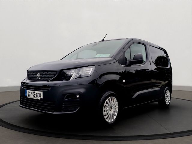 vehicle for sale from Lough Owel Motors