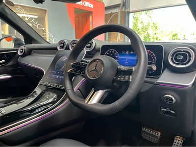 2025 Mercedes-Benz GLC Class