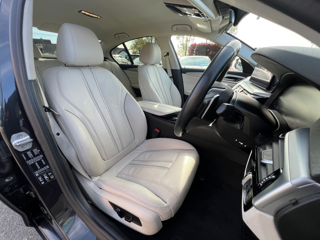 2021 BMW 5 Series
