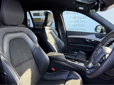 2022 Volvo XC90