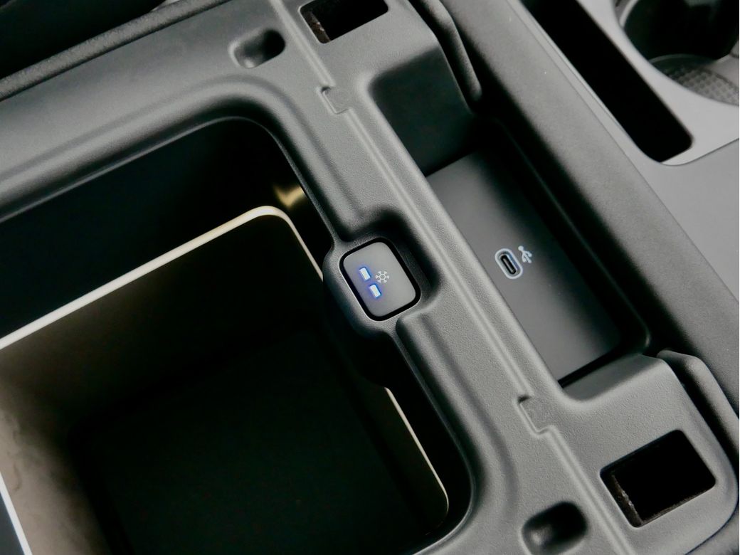 2025 Land Rover Discovery