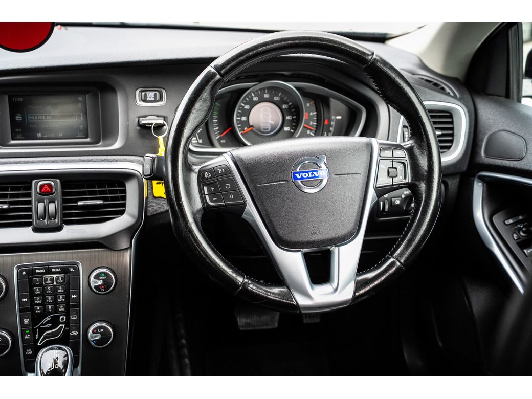 2015 Volvo V40