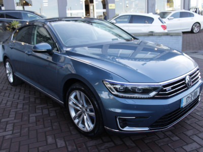 2017 Volkswagen Passat