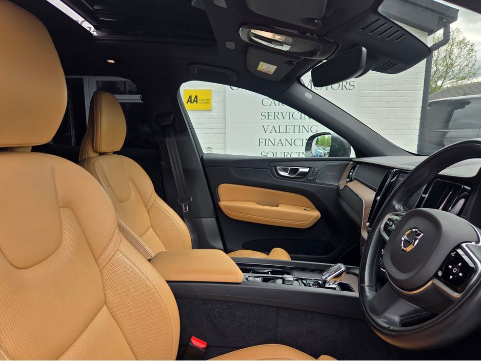 2022 Volvo XC60