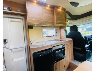 2017 BAILEY  APPROACH ADVANCE 665 LOW PROFILE R.H.D