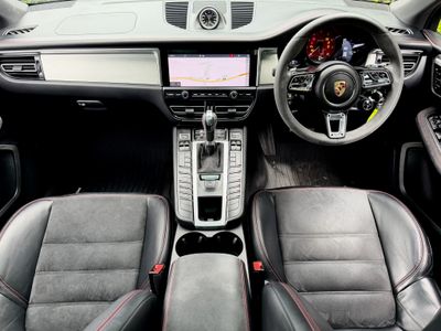 2021 Porsche Macan
