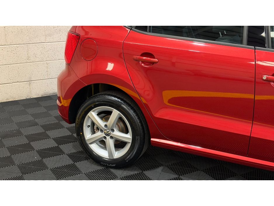 2015 Volkswagen Polo