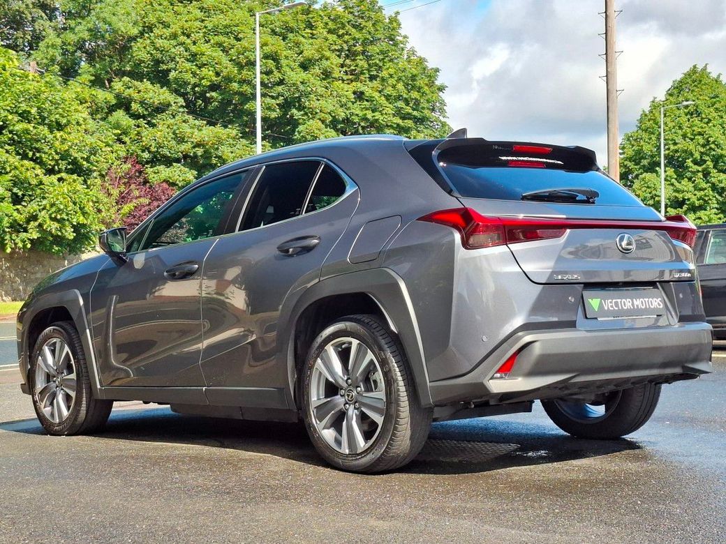 2024 Lexus UX 250H