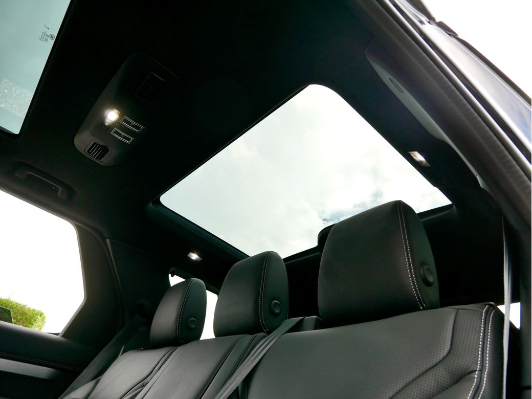 2025 Land Rover Discovery