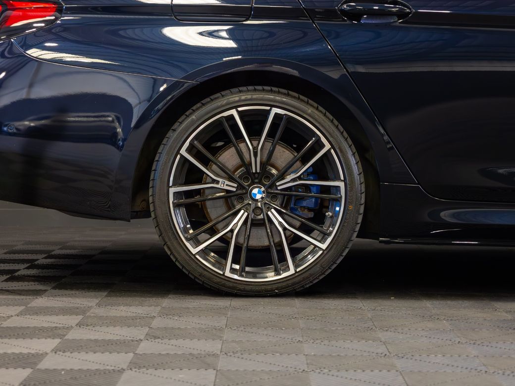 2022 BMW 5 Series