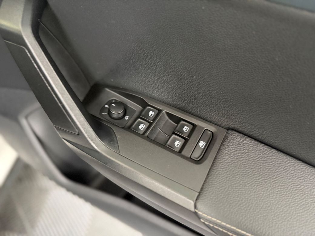 2022 SEAT Arona