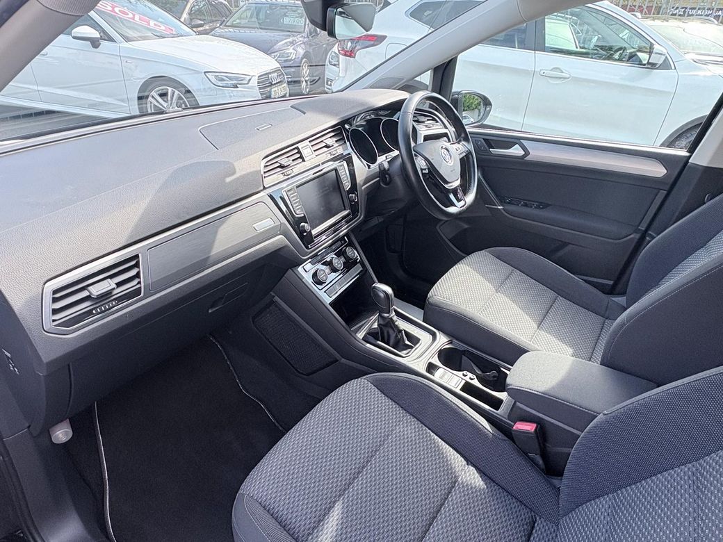 2017 Volkswagen Touran