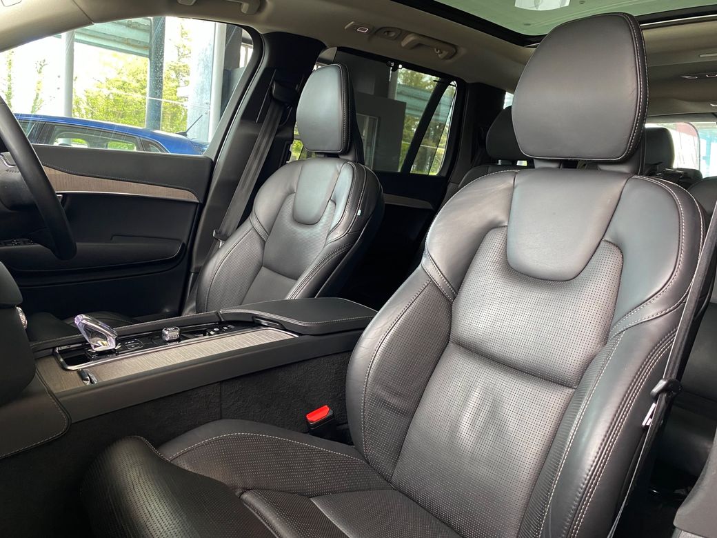 2023 Volvo XC90