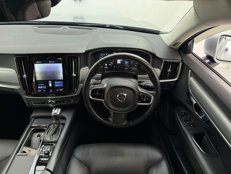 2019 Volvo V90