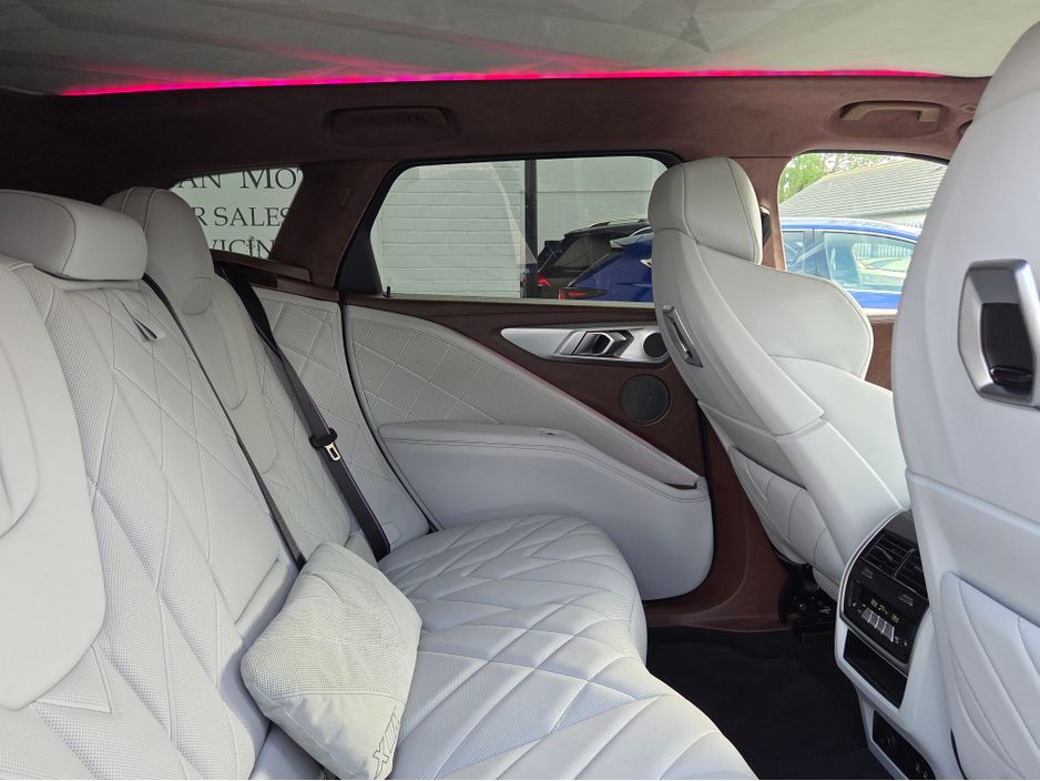 2023 BMW XM