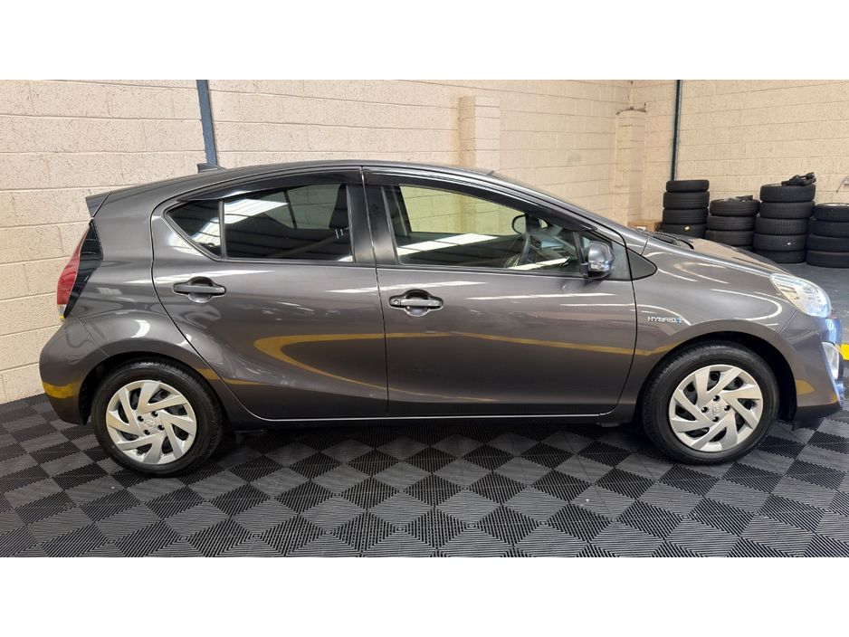 2015 Toyota Aqua