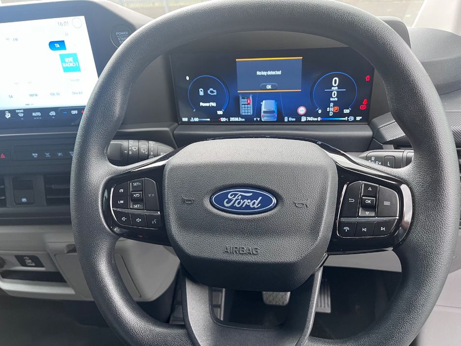 2026 Ford Tourneo Custom