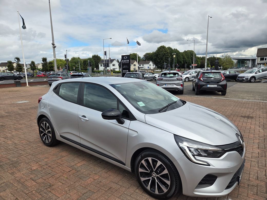 2023 Renault Clio