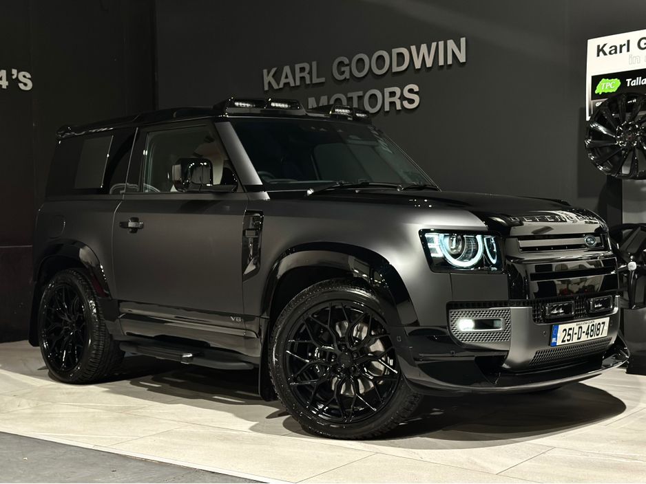 2025 Land Rover Defender