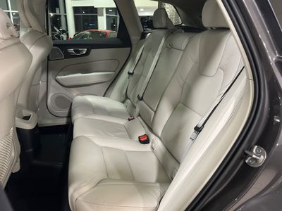 2025 Volvo XC60
