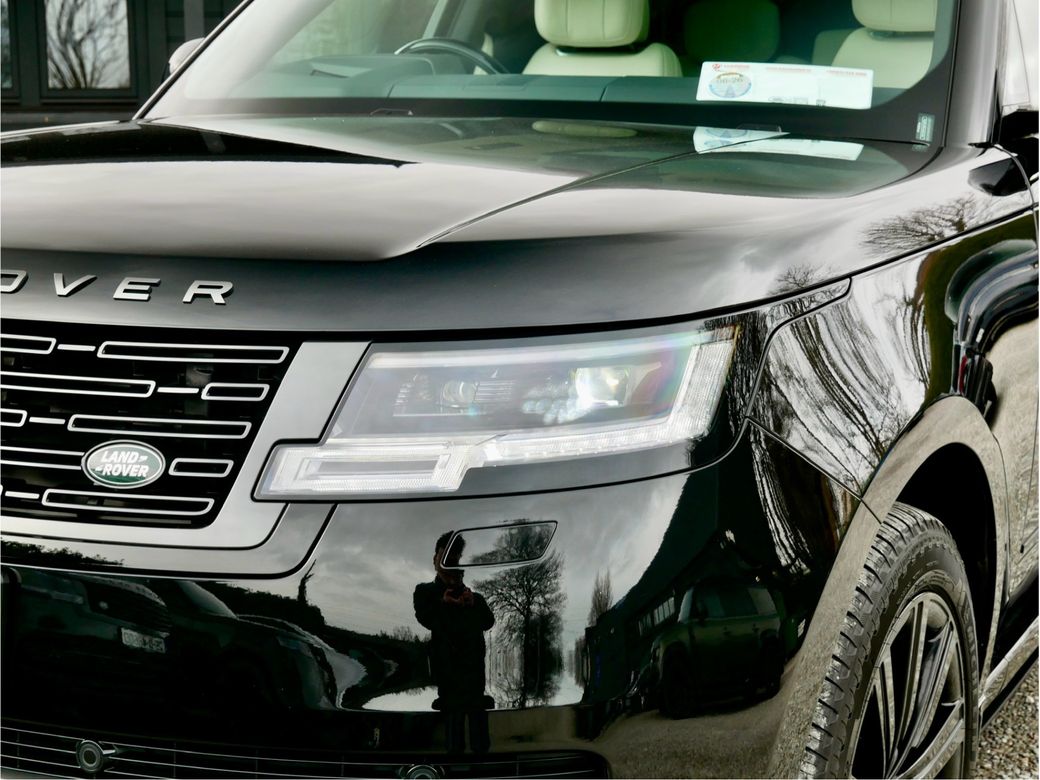2025 Land Rover Range Rover