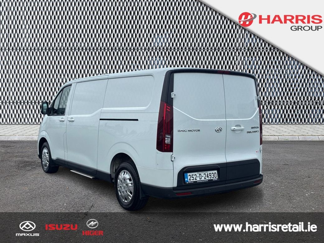 2025 White Maxus Deliver 7