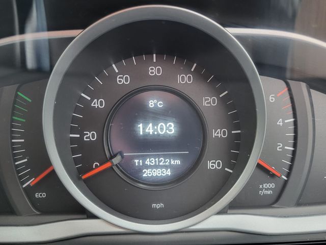 2016 Volvo V60